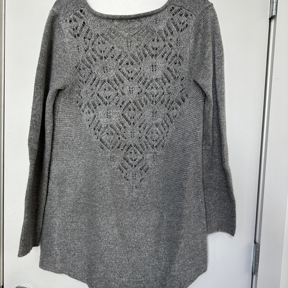 Anthropologie Lili’s Closet Gray Knit Sweater with Cutout Back Detail